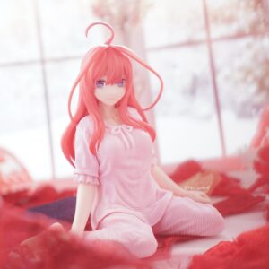 Itsuki Nakano pijama rosa